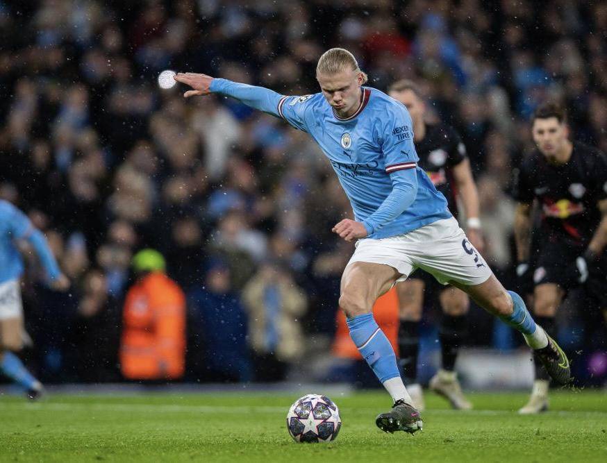 篮球赛前场面的轰轰烈烈句子-开云官方官网